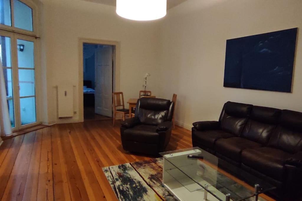 Ferienwohnung Cottbuser City Bagian luar foto